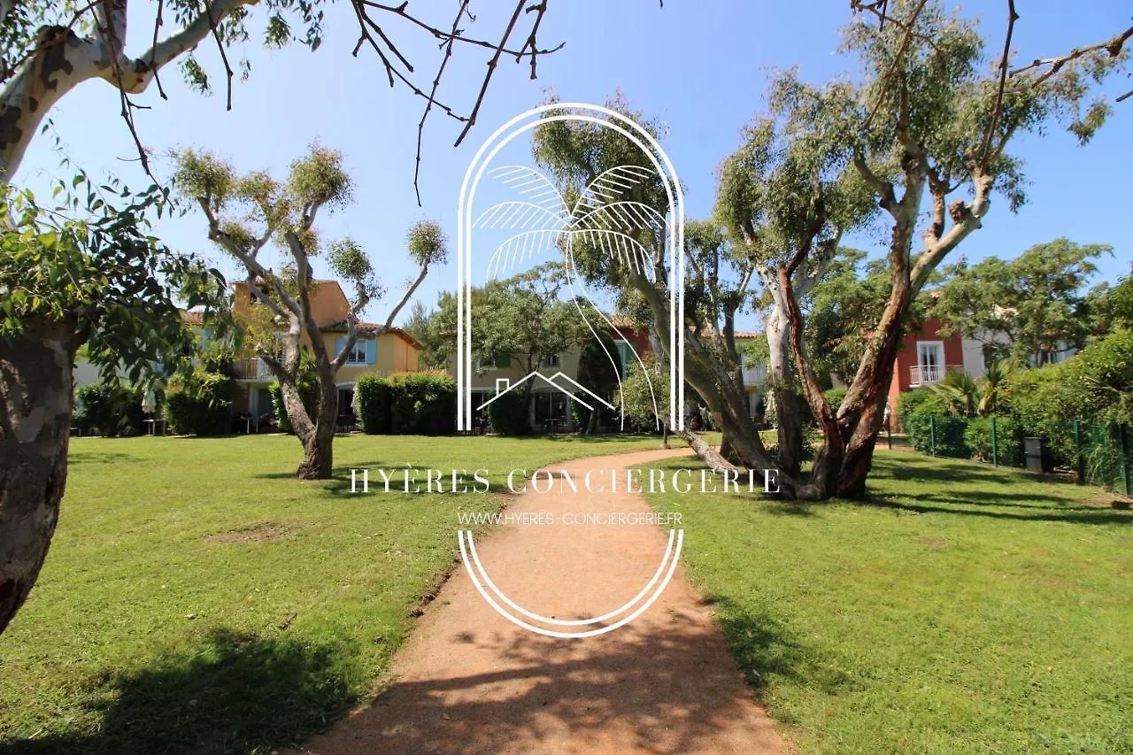 Apartment Le Hameau De La Pinede-Mas 3 Etoiles - T3 Piscine Clim Parking 100M Plage By Hc Hyeres France