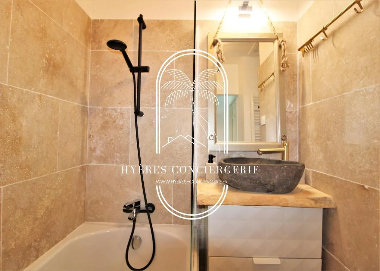 Apartment Le Hameau De La Pinede-Mas 3 Etoiles - T3 Piscine Clim Parking 100M Plage By Hc Hyeres France